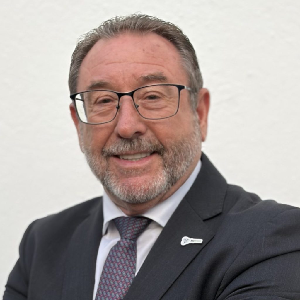Alberto España, comisario de R3genera 2026